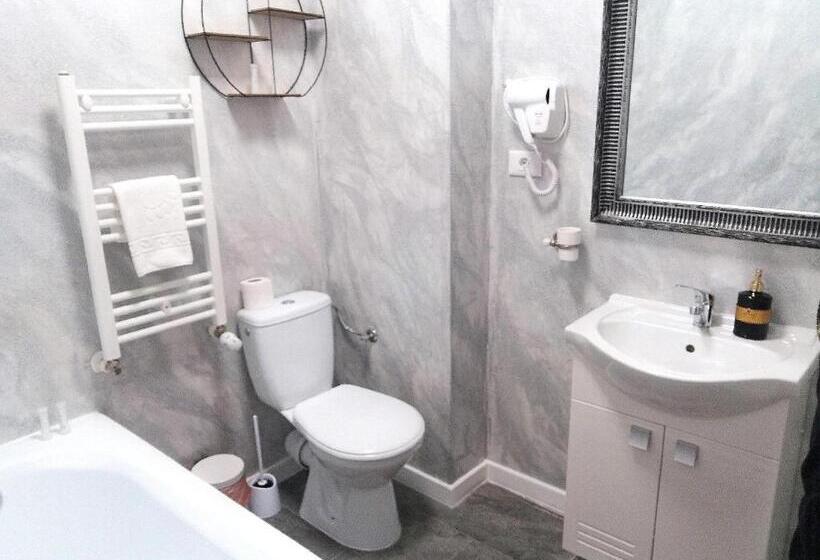 إستوديو قياسى, Yns Rooms