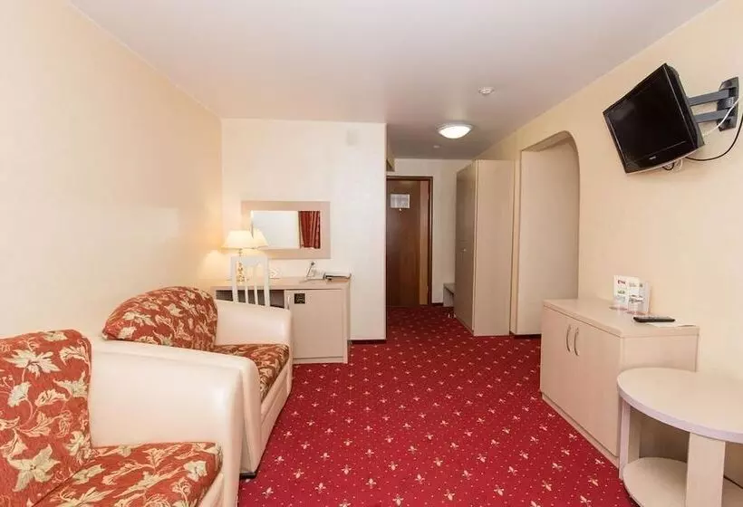سوییت, Amaks Premier Hotel