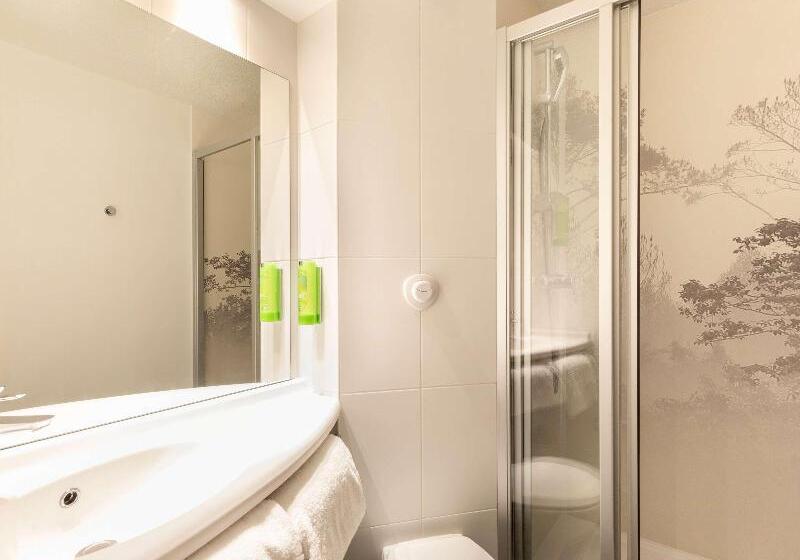 חדר משפחתי, Greet Hotel Beaune