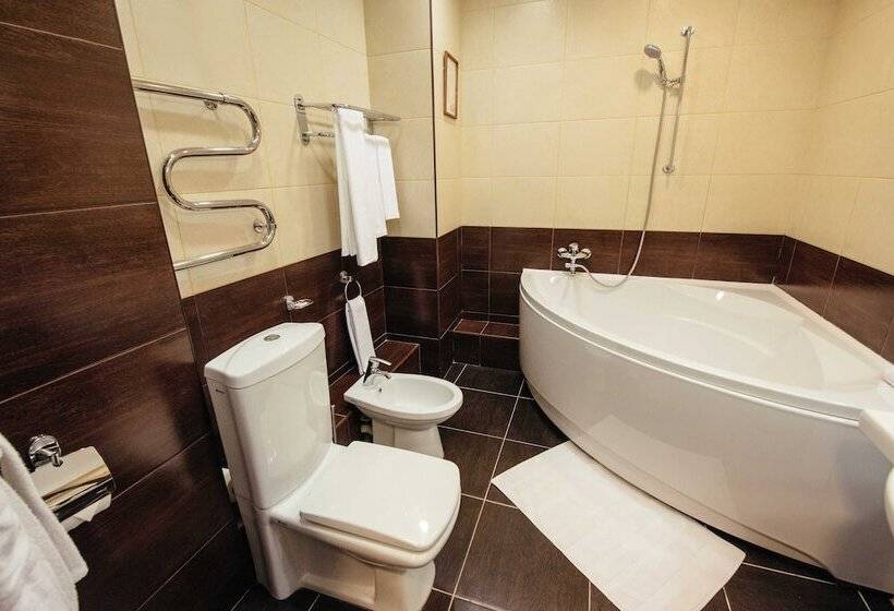 استودیوی استاندارد, Aurora