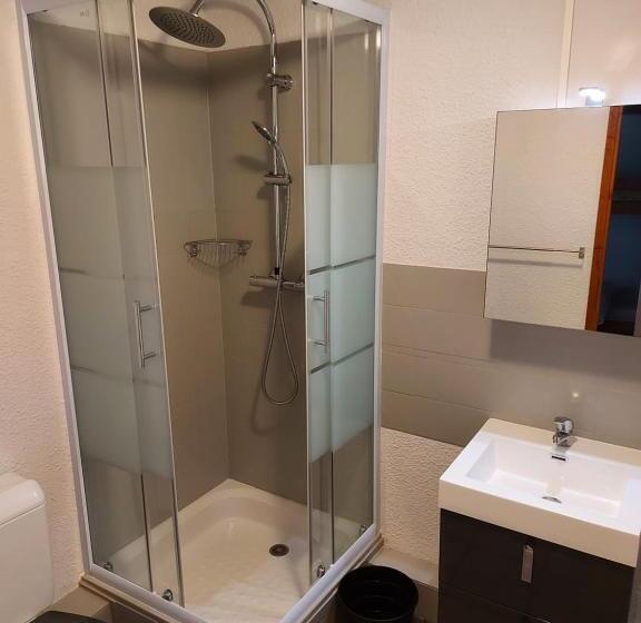 اتاق سوپریور چهار تخته, Chalet Du Crey