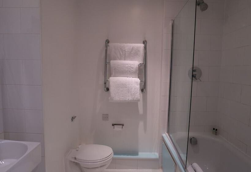 スタンダードルーム, Citrus Hotel Cheltenham By Compass Hospitality