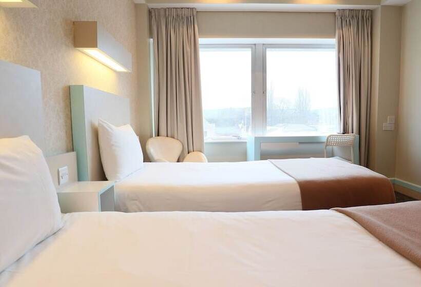 スタンダードルーム, Citrus Hotel Cheltenham By Compass Hospitality