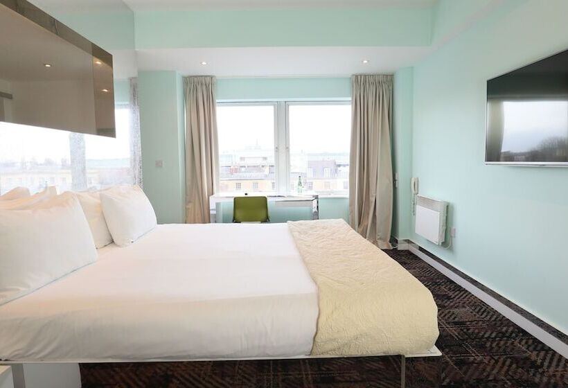 スイート, Citrus Hotel Cheltenham By Compass Hospitality