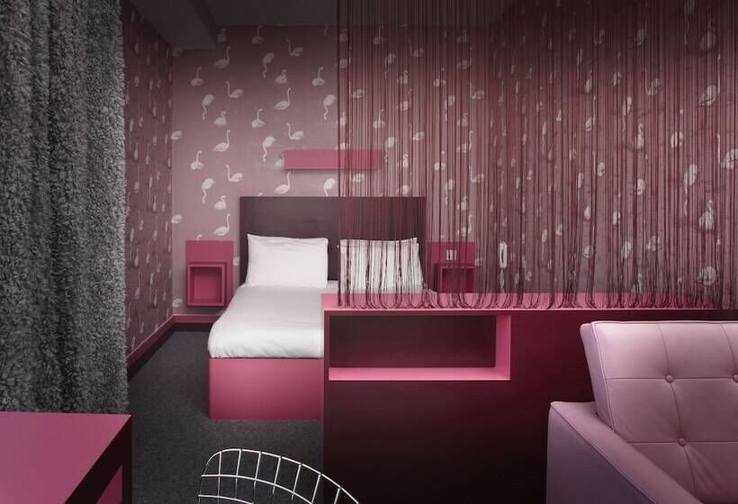 エクゼクティブスイート, Citrus Hotel Cheltenham By Compass Hospitality