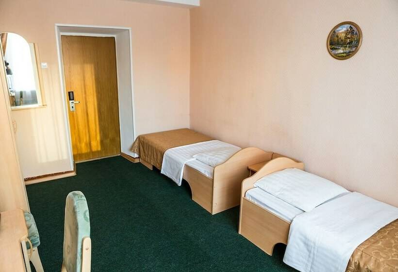 غرفة إقتصادية, Gorodki