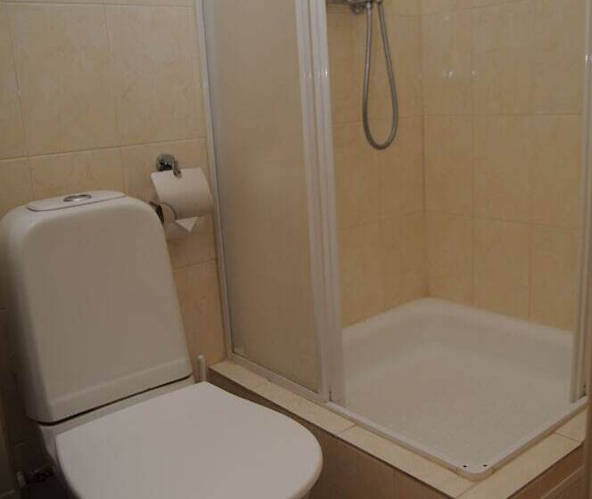 غرفة قياسية, Gorodki