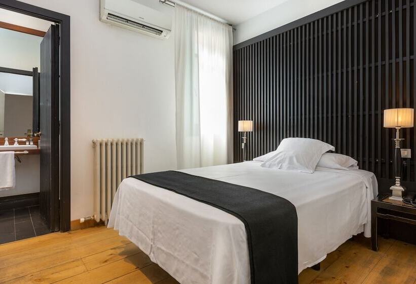 اتاق استاندارد یک نفره, Market