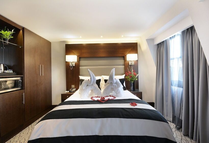 Номер Клуб, Paddington Court Rooms