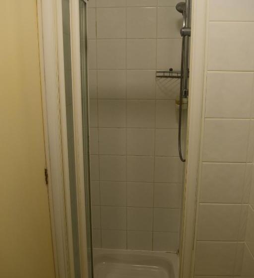 Номер Стандарт, The Portland