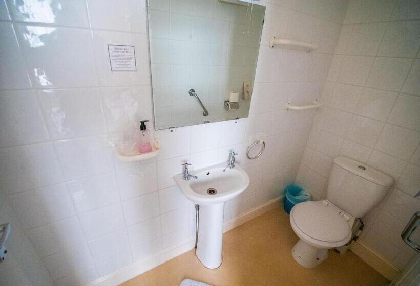 Номер Стандарт, The Portland