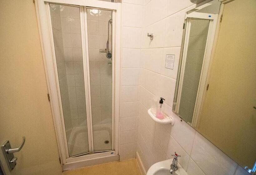 Номер Стандарт, The Portland