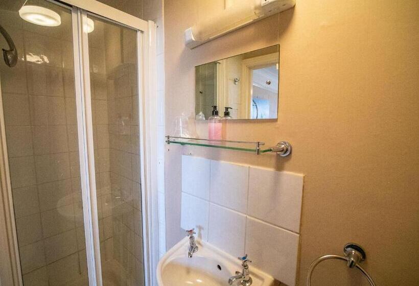 Номер Economy, The Portland