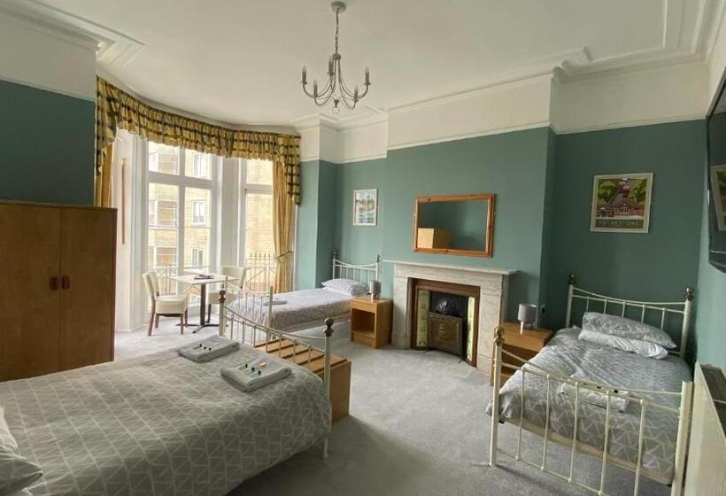 Семейный Номер, The Portland