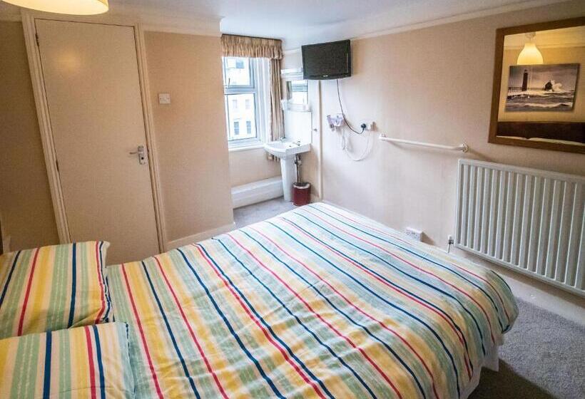 Номер Economy, The Portland