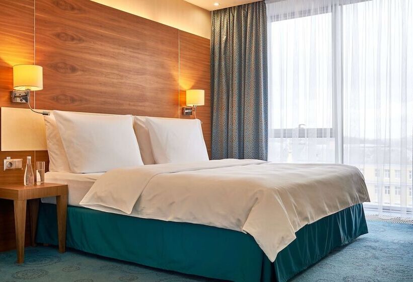 سوییت جونیور, Radisson Hotel Kaliningrad