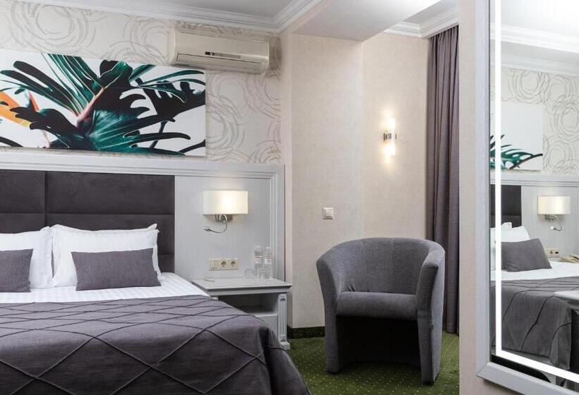 جناح, Sonata Hotel & Restaurant готель соната