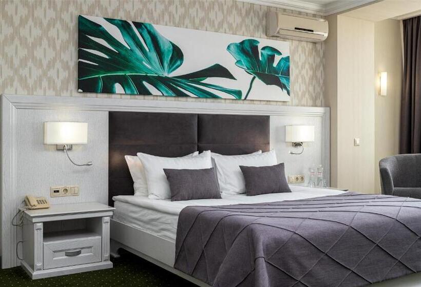 جناح, Sonata Hotel & Restaurant готель соната