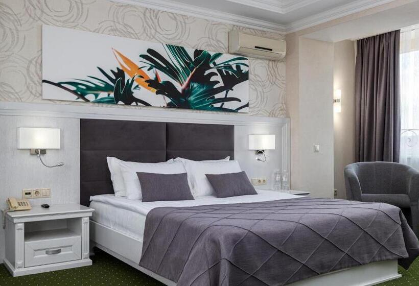 جناح, Sonata Hotel & Restaurant готель соната