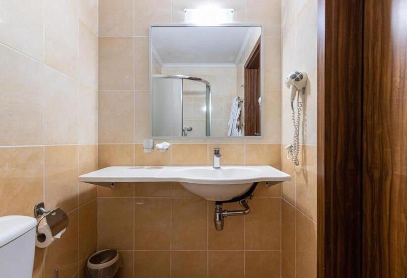 غرفة قياسية, Sonata Hotel & Restaurant готель соната