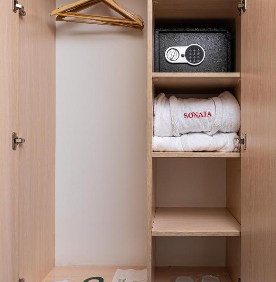 غرفة سوبيريور, Sonata Hotel & Restaurant готель соната