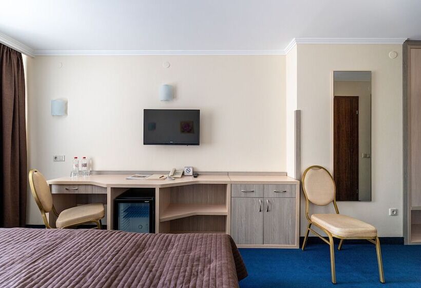 غرفة قياسية, Sonata Hotel & Restaurant готель соната