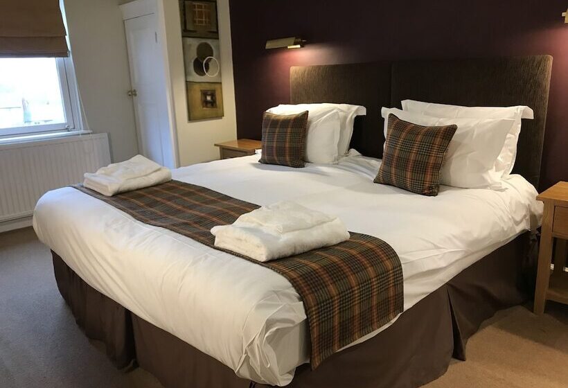 수피리어 룸, The Kings Head