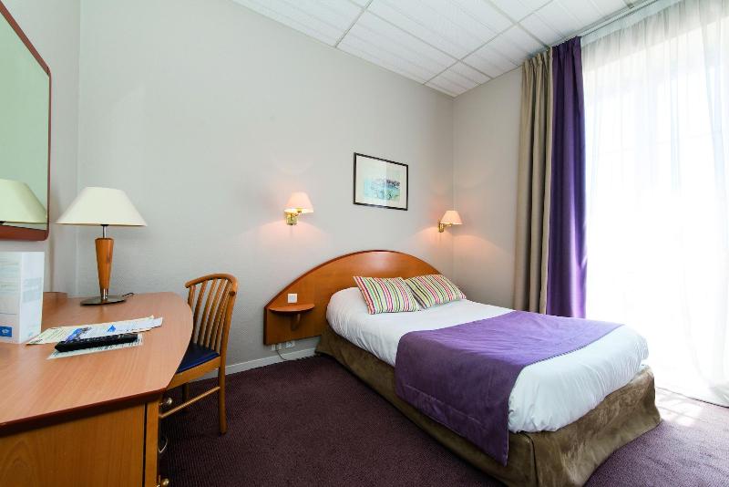 اتاق استاندارد یک نفره با چشم‌انداز دریا, Vacances Bleues Balmoral