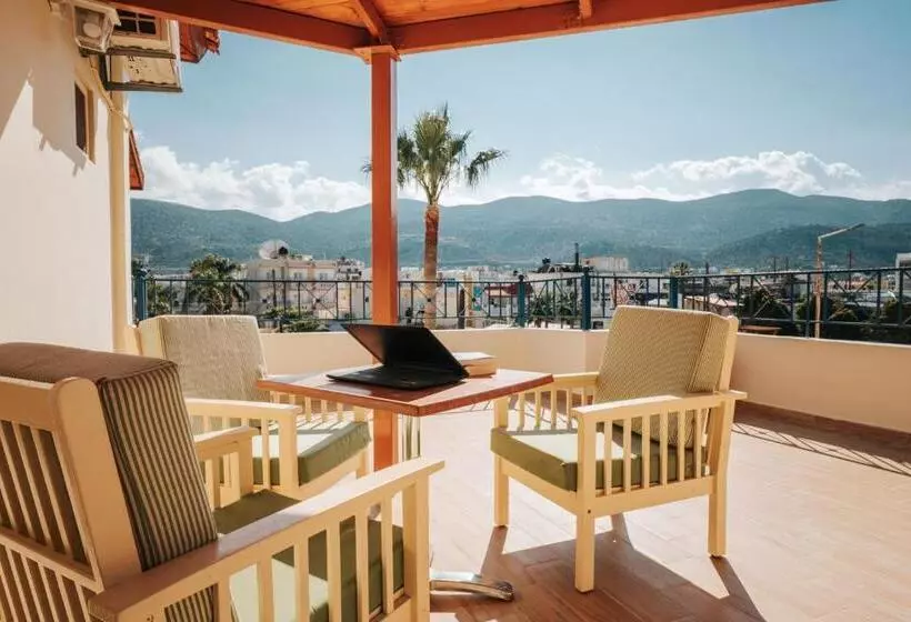 سوییت, Philoxenia Hotel & Spa