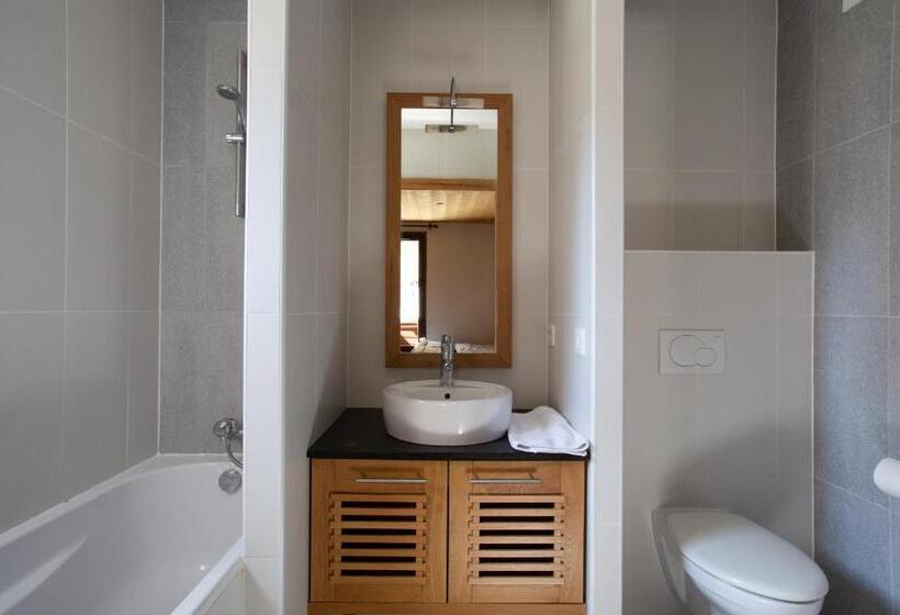 3 Bedroom Duplex Apartment, Dormio Resort Les Portes Du Mont Blanc