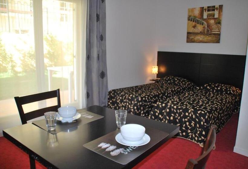 スタンダードスタジオ, Résidence Le Virginia By Popinns