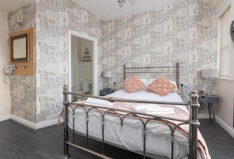 Семейный Номер, The B & B Blackpool
