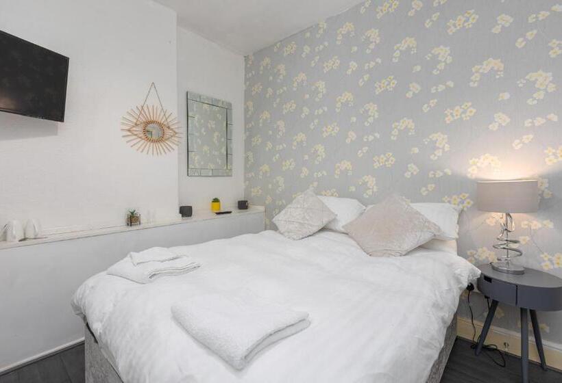 Quarto Estandar, The B & B Blackpool
