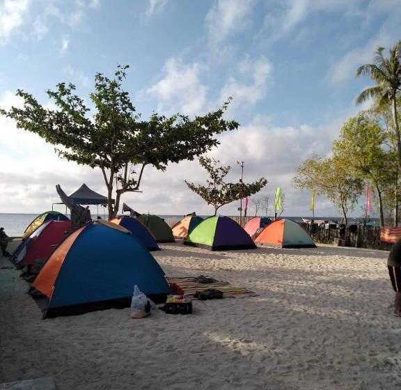 چادر با خدمات رفاهی استاندارد, Sabas Beach And Campsite