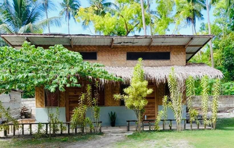 اتاق استاندارد چهار تخته, Sabas Beach And Campsite