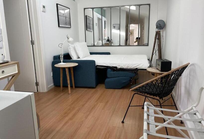سوییت با چشم‌انداز استخر, Casa Apollo Guesthouse