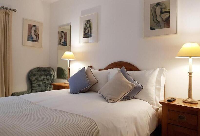 标准房带园景, Chy Bre