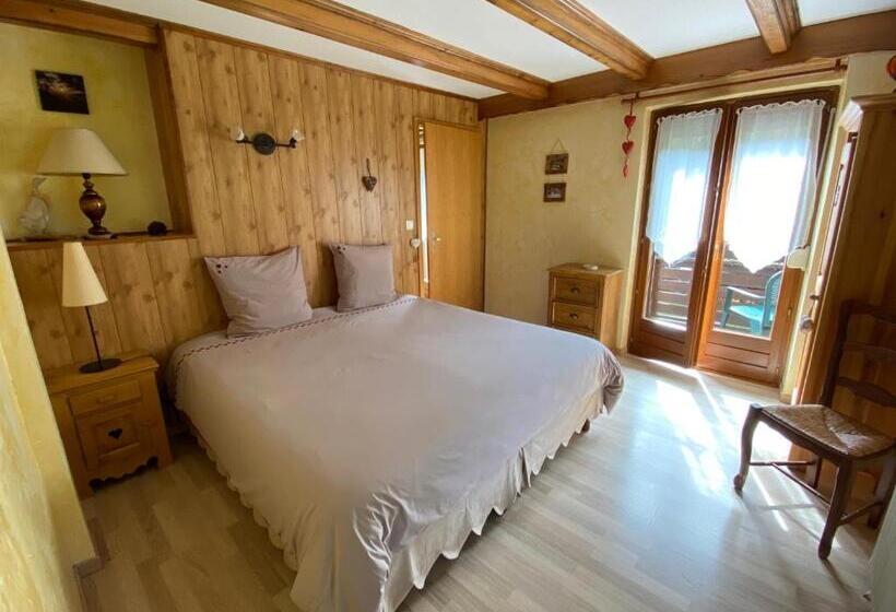 スタンダードルーム, Chambres D Hôtes Des Cascades St Nicolas