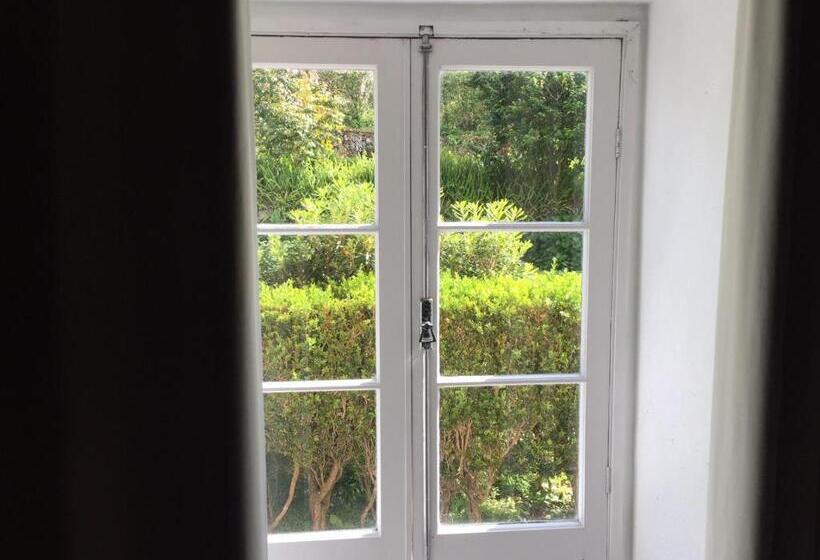 带共用浴室的标准房间, Quinta Das Rosas