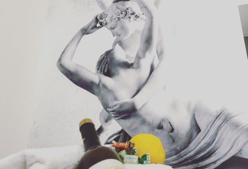 Номер Deluxe Кровать Кинг, Amantea Monument