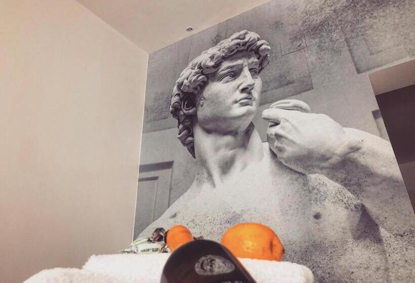 Номер Deluxe Кровать Кинг, Amantea Monument