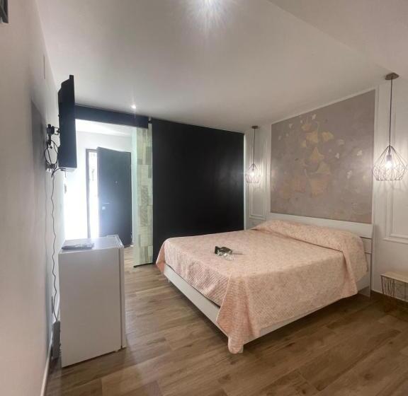 Номер Superior Кровать Кинг, Amantea Monument