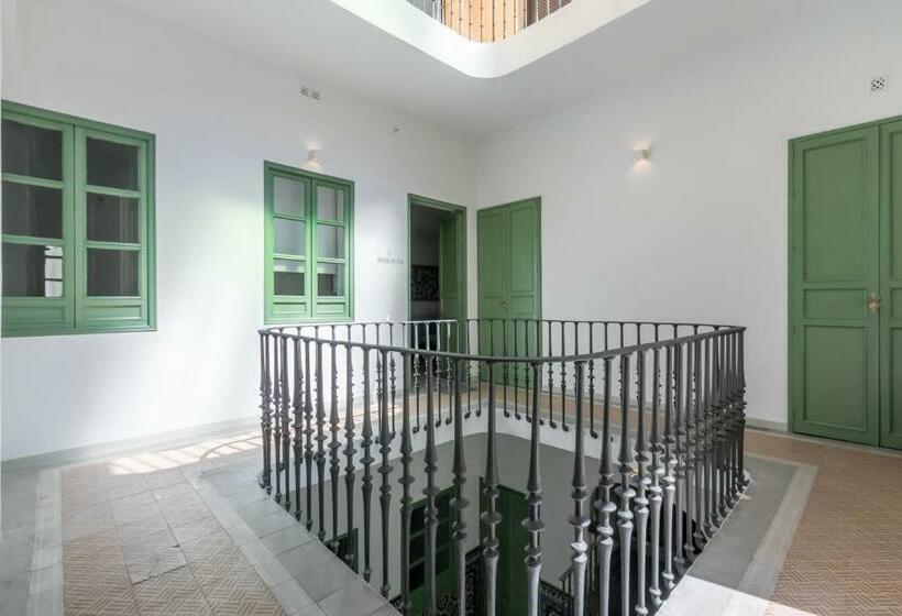 Appartamento 1 Camera da Letto con Balcone, Casa Temprado