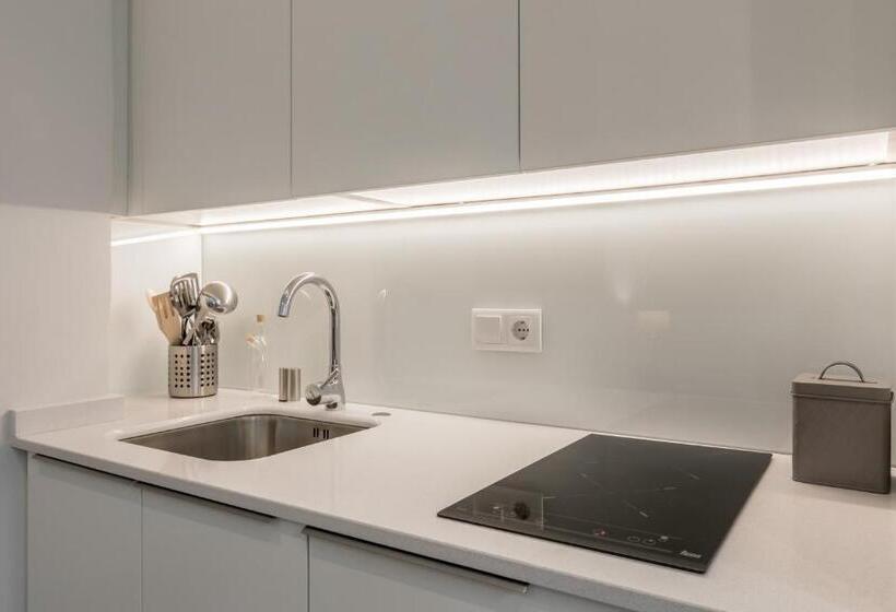 Appartamento 2 Camere da Letto, Casa Temprado