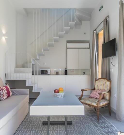 آپارتمان 1 خوابه با تراس, Casa Temprado