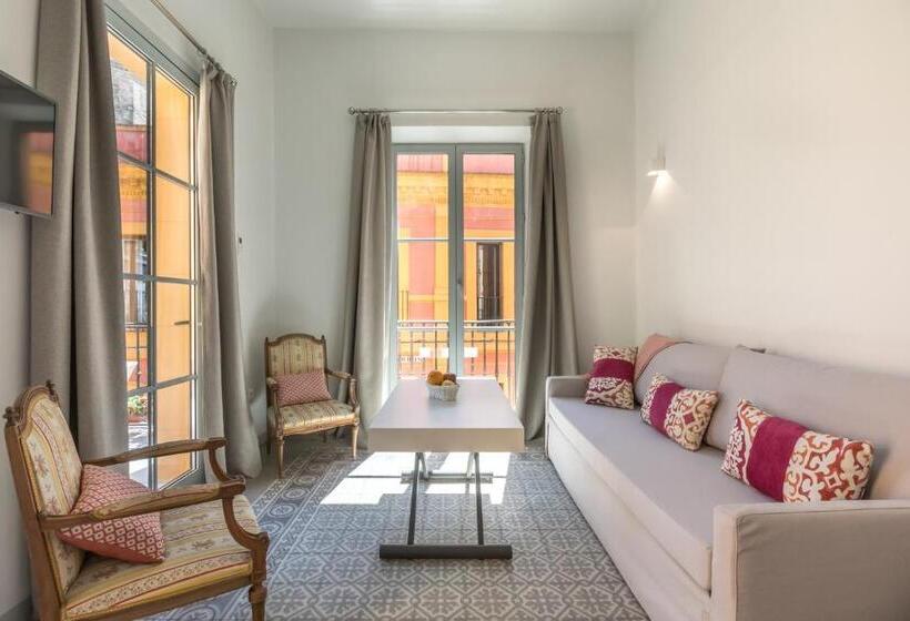 آپارتمان 1 خوابه با تراس, Casa Temprado