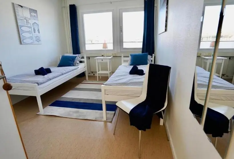 エコノミールーム, Henåns Hostel In The Marina