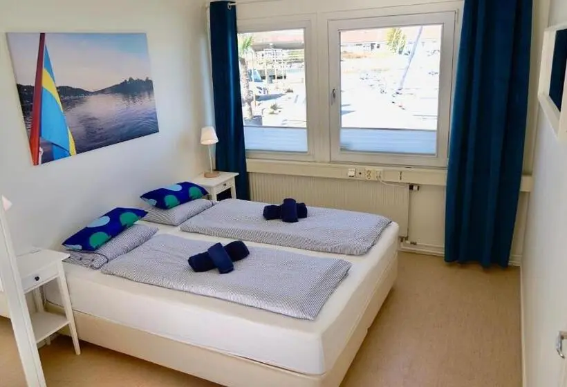 エコノミールーム, Henåns Hostel In The Marina