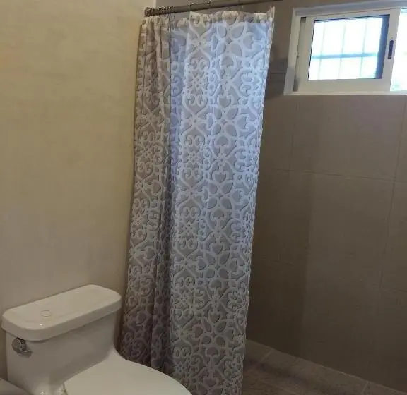 テラス付スイート, Carlota Guest House