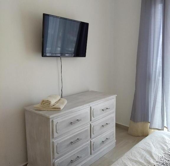 Suite with Terrace, Carlota Guest House